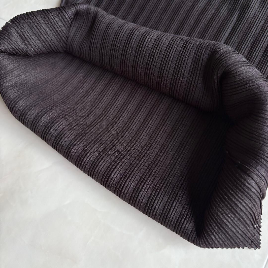 PLEATS PLEASE ハイネックプリーツトップス ダークブラウン 3