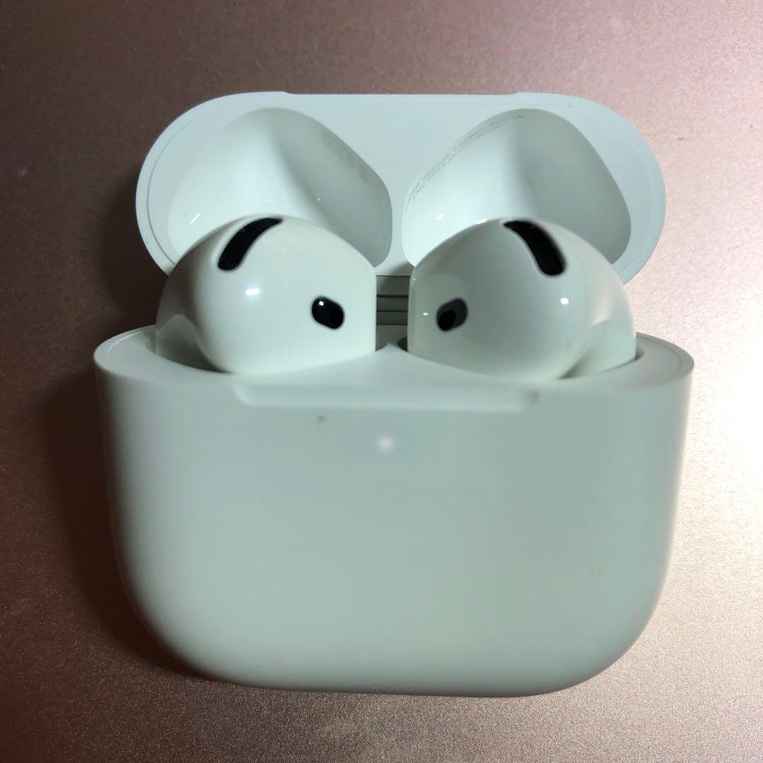 Apple AirPods 第4世代　A3058 3050 3053
