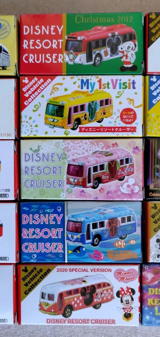 【未使用】トミカ　ディズニーリゾートクルーザー＆リゾートライン　18台