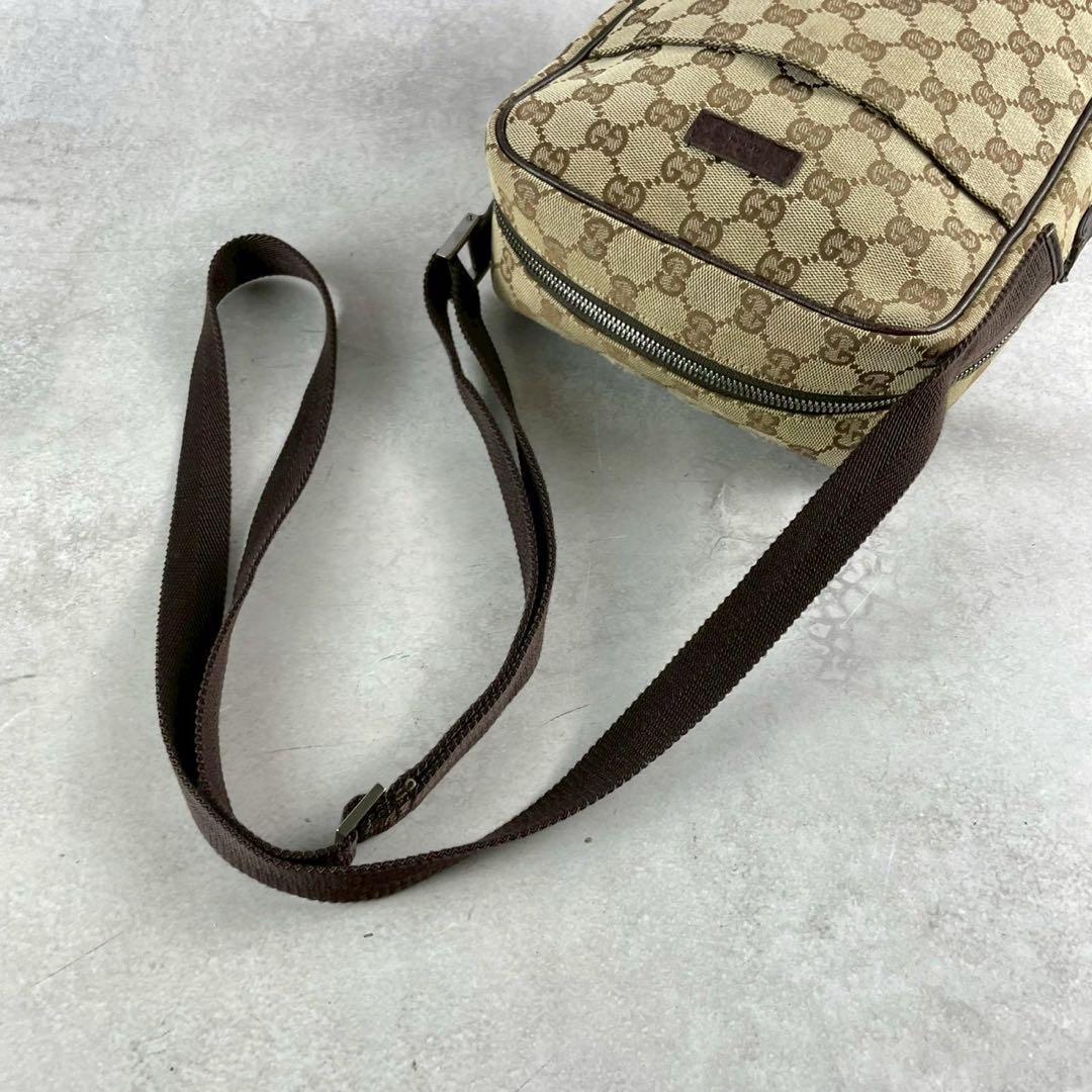美品/保存袋付 グッチ GGスプリーム ショルダーバッグ PVC ベージュ 総柄