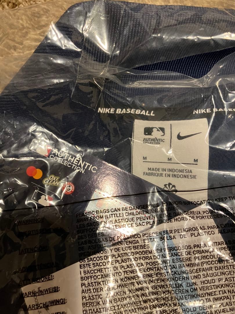 【新品 未開封】Nike Atlanta Braves ジャケット ネイビー