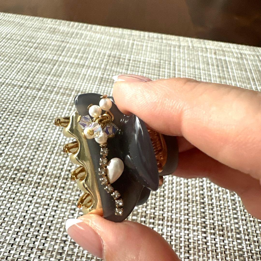 acca アッカ　クリップ　小　クリア墨黒　パール　ストーン　お花　試着のみ美品
