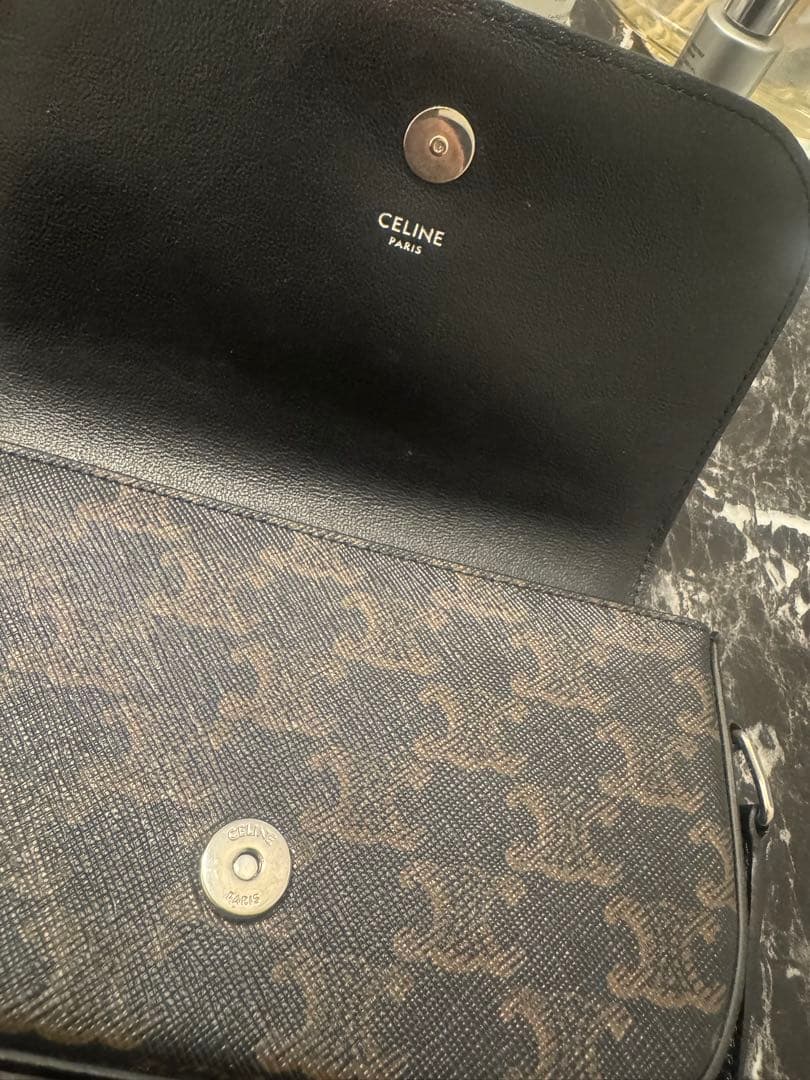 ブ*K様 極美品！　CELINE セリーヌ　スモール トリオンフ クロスボディバ