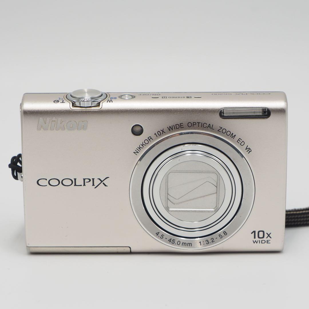 デジタルカメラ Nikon CoolPIx S6200 別売りケース付