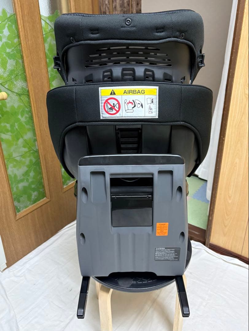 2025年購入 コンビ クルムーヴ コンパクト R129 エッグショック JS