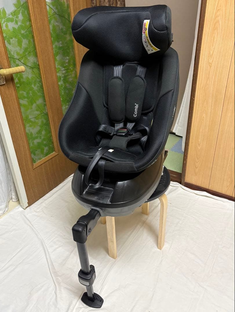 2025年購入 コンビ クルムーヴ コンパクト R129 エッグショック JS