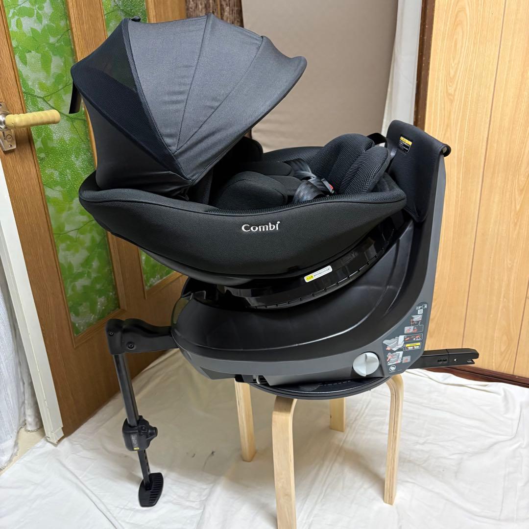 2025年購入 コンビ クルムーヴ コンパクト R129 エッグショック JS