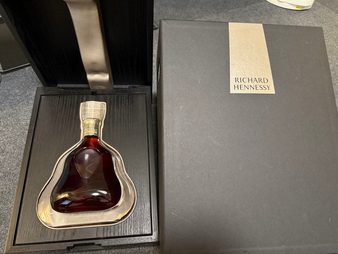 RICHARD HENNESSY ブランデー 未開栓