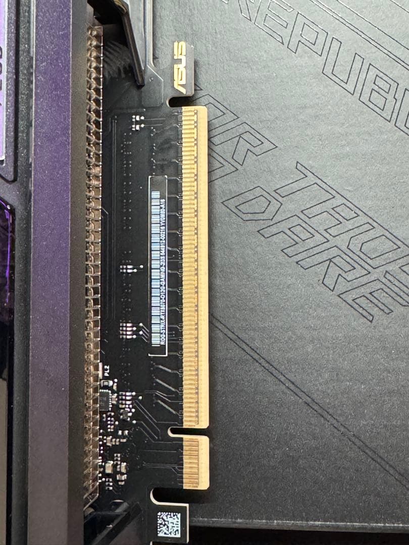 値段限定ASUS ROG STRIX RTX5070 OC 12GB GDDR7