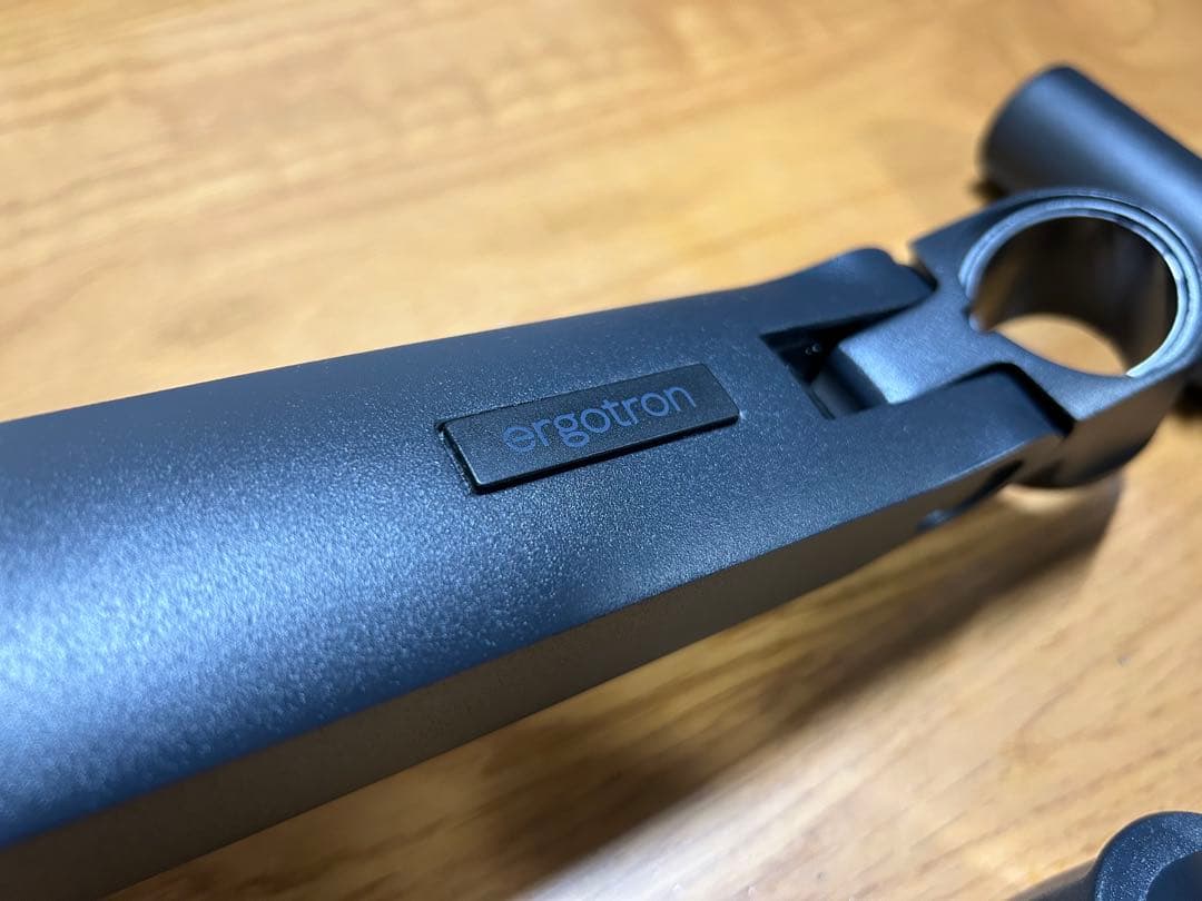 【超美品】ergotron モニターアーム ブラック