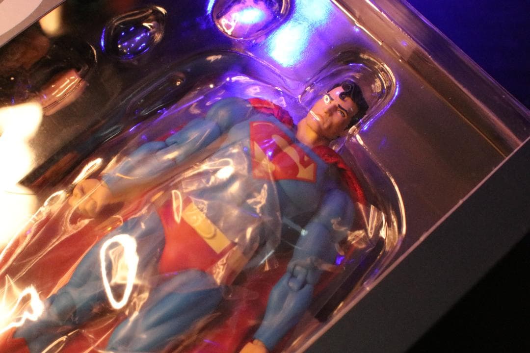 新品未開封MAFEX 117スーパーマン・ハッシュSUPERMAN