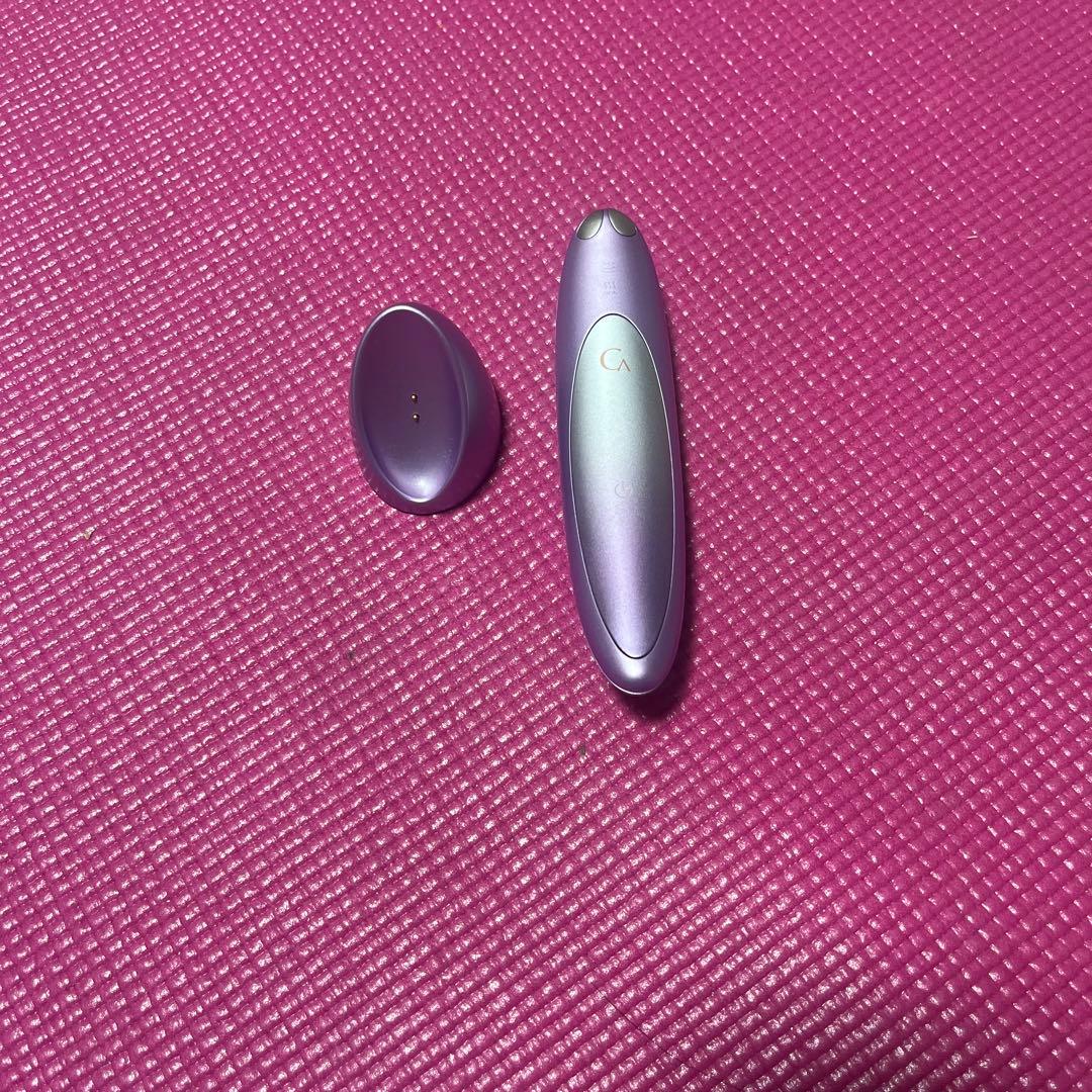 目もとエステ・マッサージャー シルバー