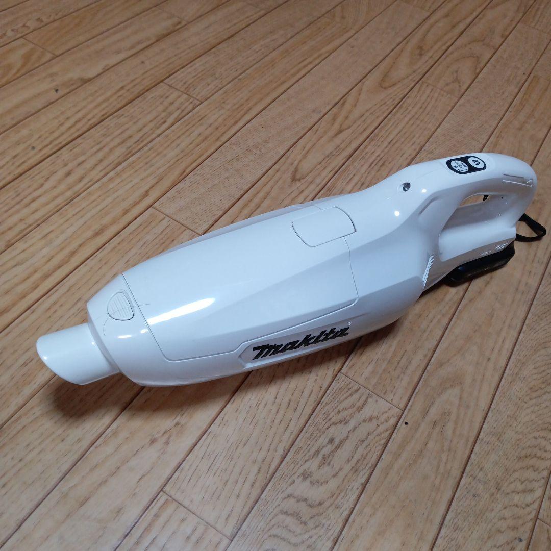 マキタ10.8V充電式クリーナCL107FD純正バッテリー、充電器付