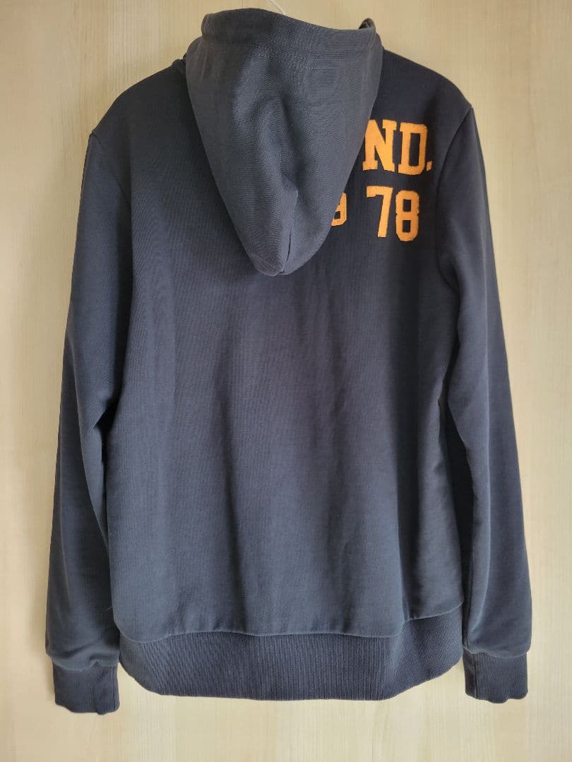 大人気　DIESEL 　ディーゼル　 プリント フルジップ パーカー　M