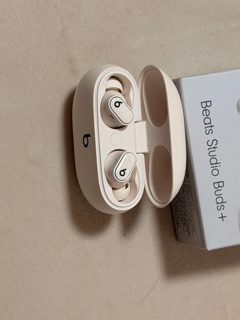 【美品】Beats Studio Buds + ビーツスタジオバッズプラス