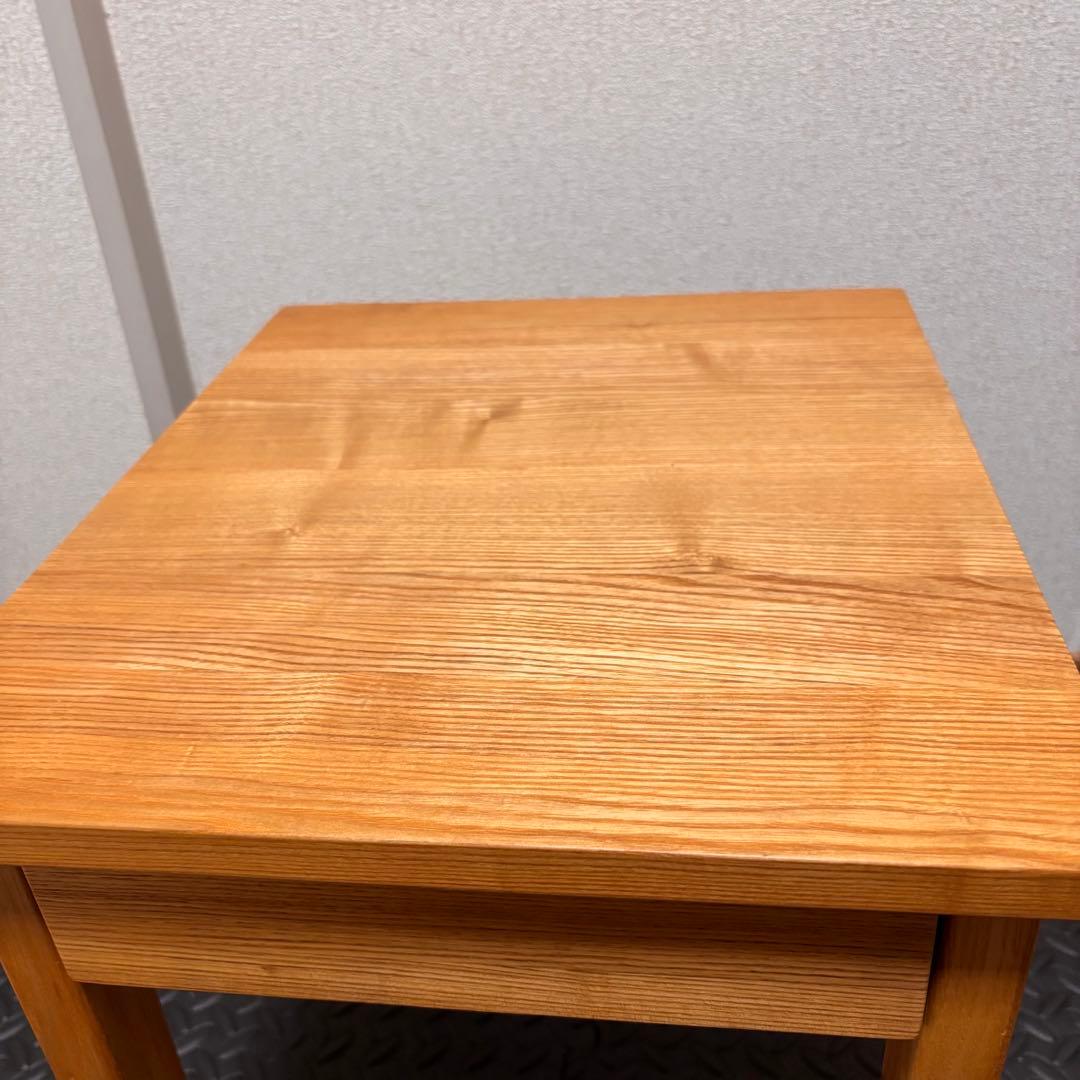 【美品】ベッド　サイドテーブル　人気商品　廃盤