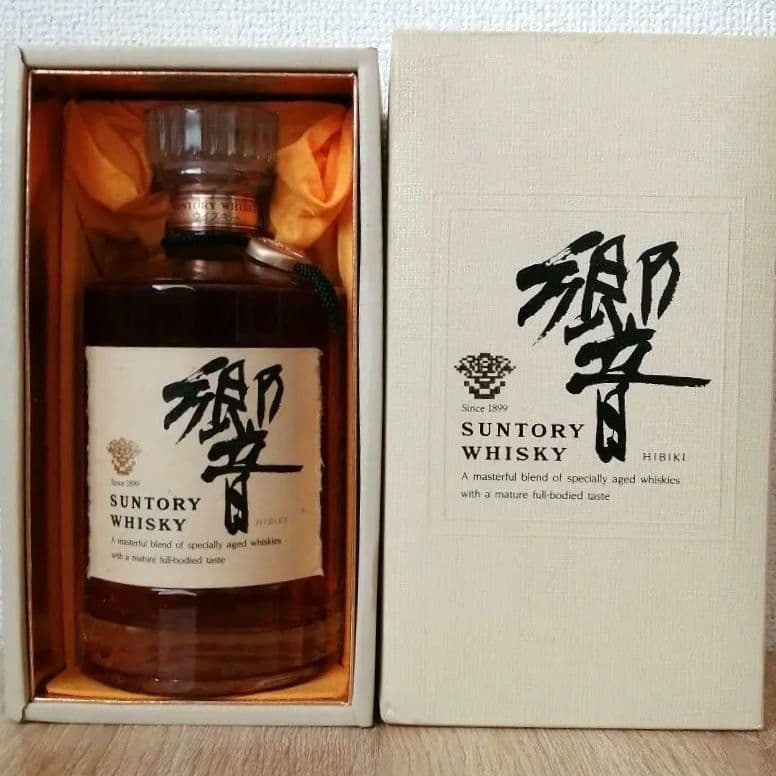 響 ( 旧17年 )24面カットキャップ　700ml43%　未開栓箱有②