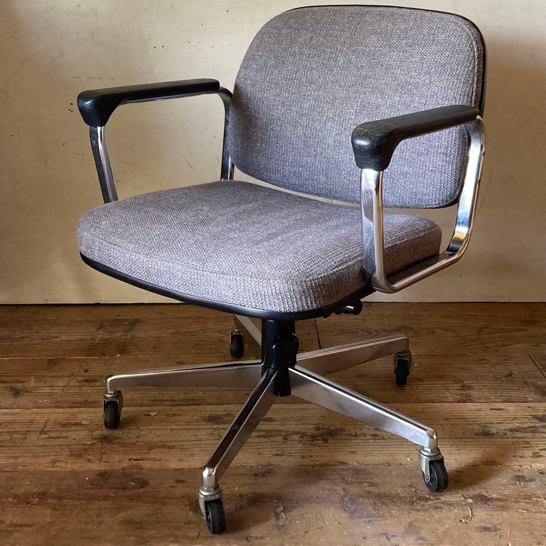 コクヨ ヴィンテージ デスク アームチェア キャスター 2