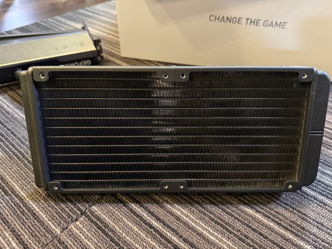 グラフィックボード・グラボ・ビデオカード GeForce RTX SUPRIM 4090LIQUID X