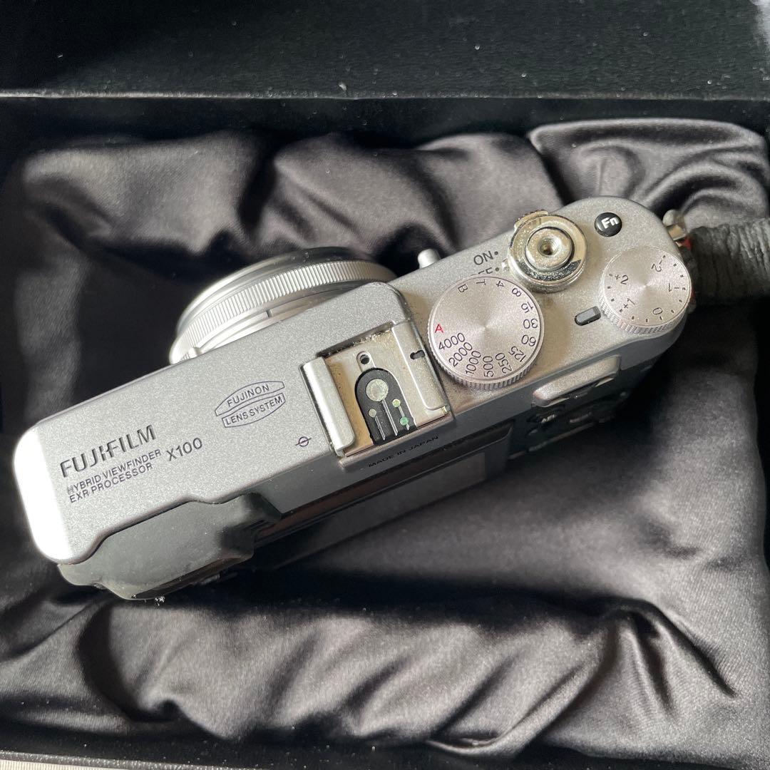 Fujifilm X100　アクセサリー多数付属