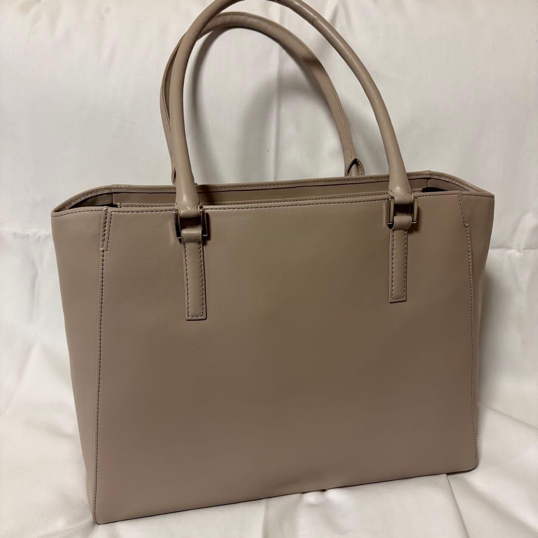 新品★ビジネスレザーファクトリー ビジネストートバッグ トラピゾイド ベージュ