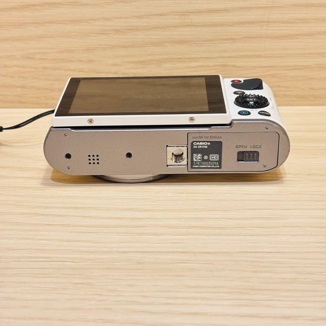 【ジャンク品】CASIO EX-ZR1750