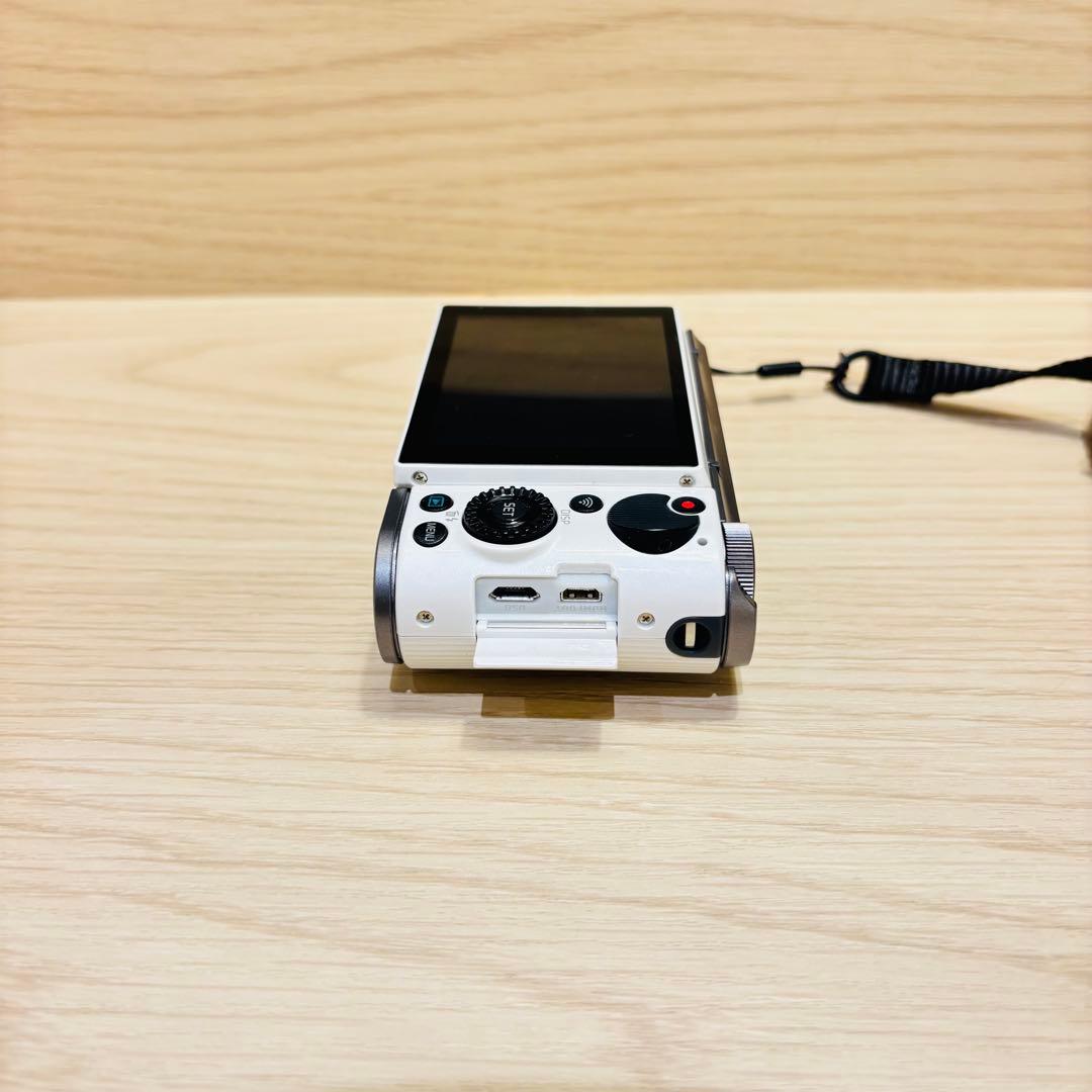 【ジャンク品】CASIO EX-ZR1750