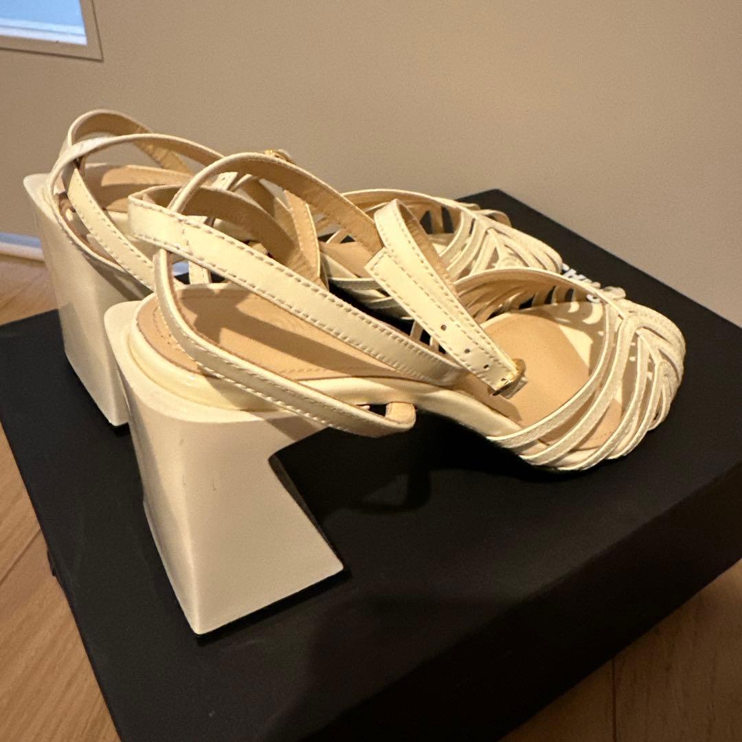 ★新品★ALOHAS ストラップサンダル