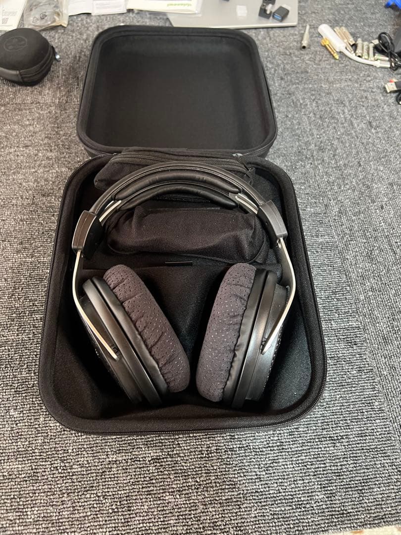 ♪美品 SHURE SRH1540 (新パッケージ）