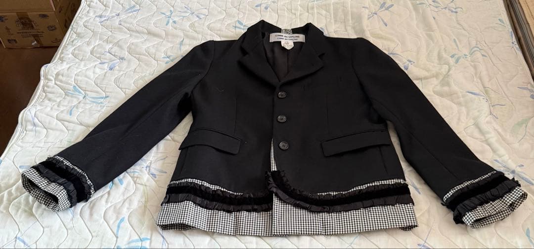 COMME des GARCONS（コム・デ・ギャルソン）　ジャッケット