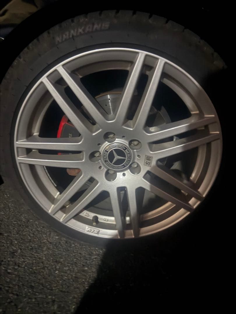 メルセデス・ベンツ 19インチ アルミホイール