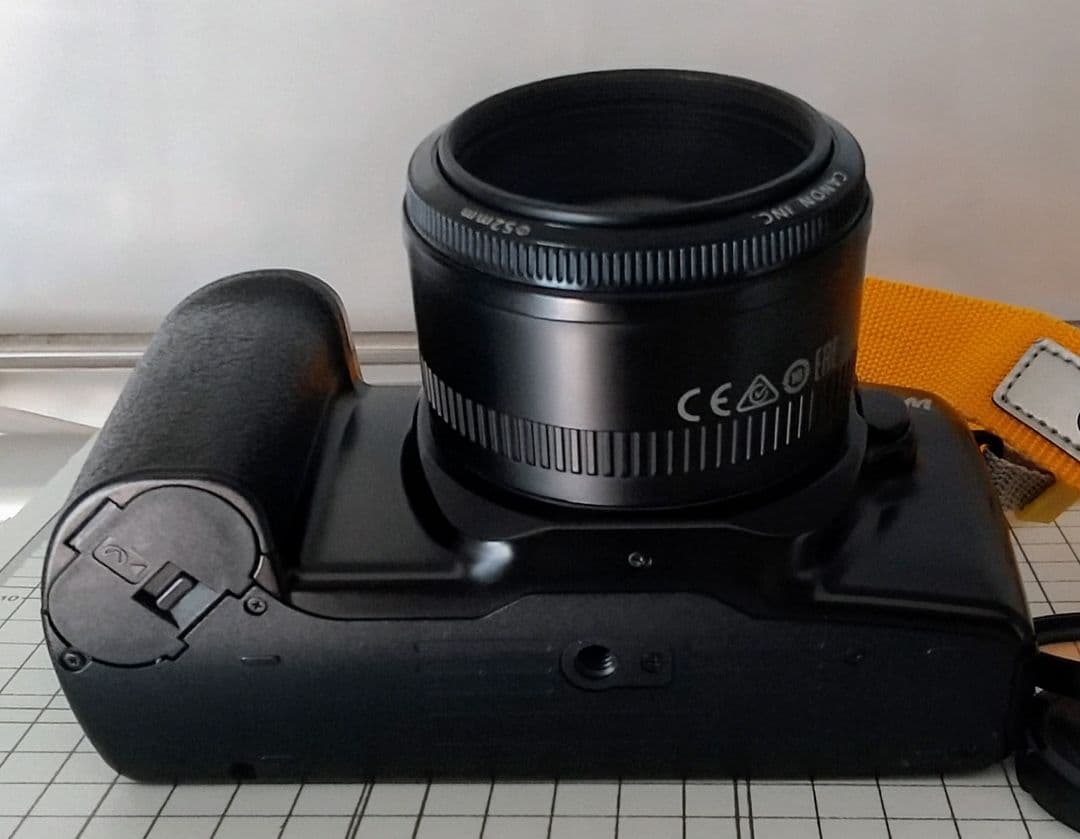 キャノン EF-M マニュアルフォーカス フィルム一眼レフカメラ