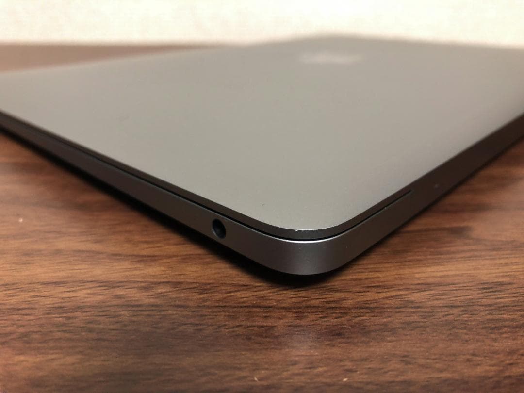 MacBook Air M1 スペースグレイ