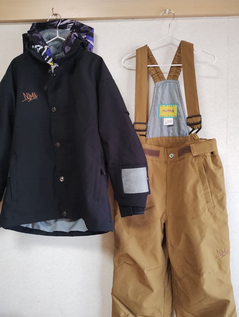 nima 子ども用スノーボードウェア 130サイズ スキー　黒&茶色　おしゃれ