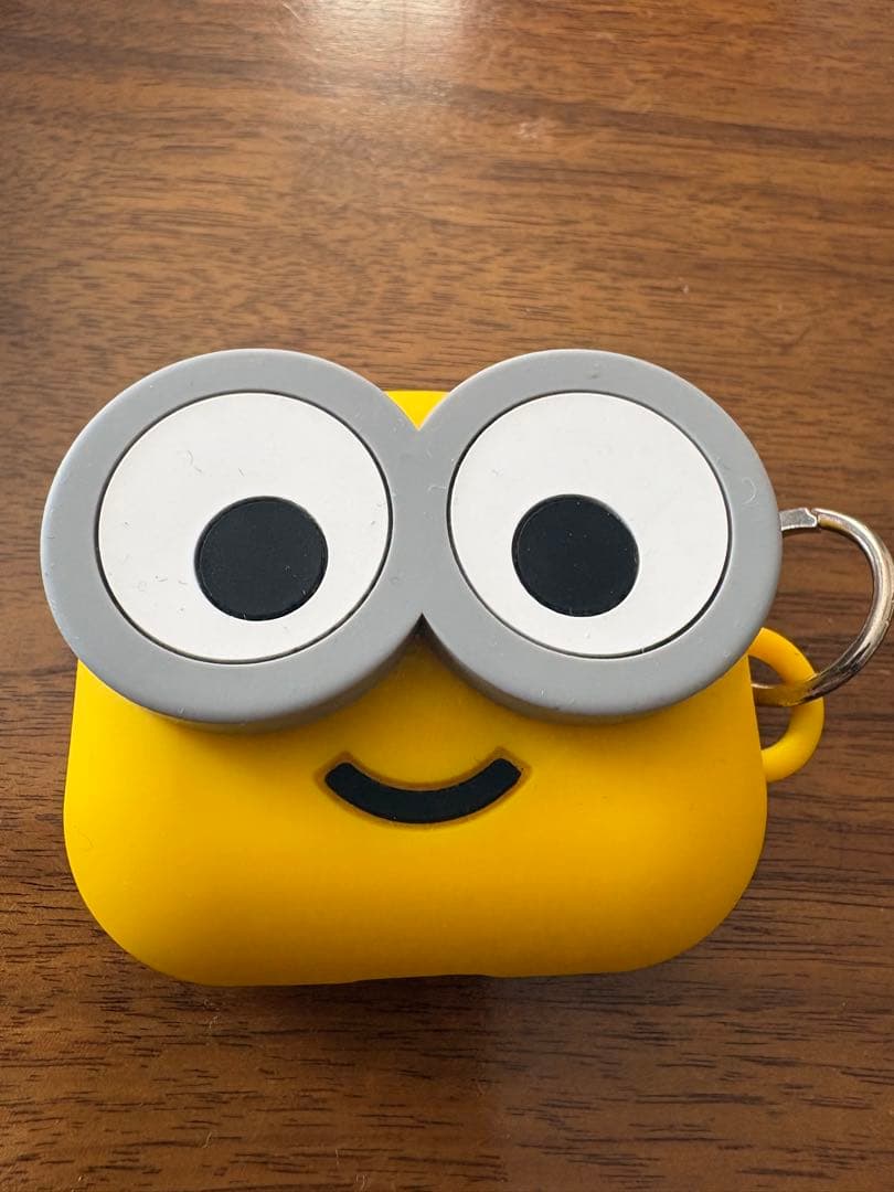 AirPods第二世代本体 ホワイト 充電ケース付き