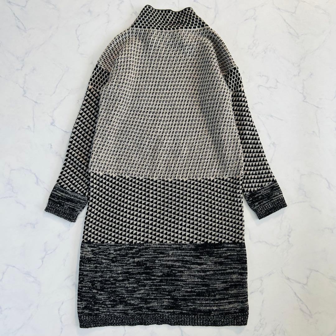 【雑誌掲載】マックスマーラ ピュアヴァージンウール ニットワンピース モノトーン
