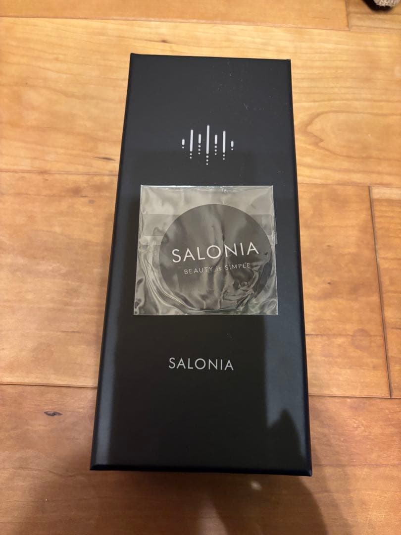 サロニア EMSリフトブラシ 3Dケア　上位モデル　ブラック