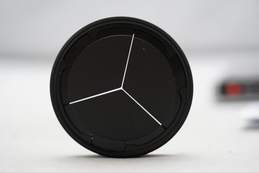 ☆おススメ☆ ライカ 18548 D-LUX用 オートマチック レンズ キャップ