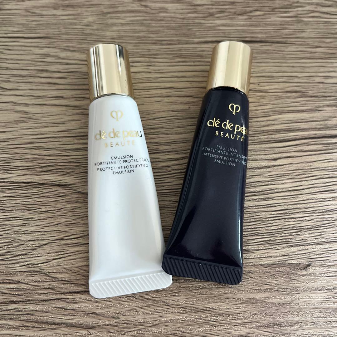 ゴック❤️お値下げ♡クレドポーボーテ　クレームUV nとサンプルセット