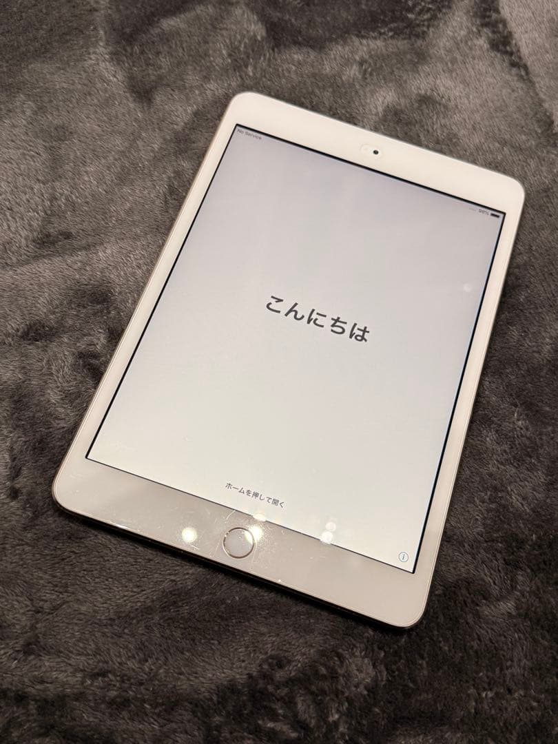 iPad mini ［美品、ヘコミ無し、大きなキズ無し】