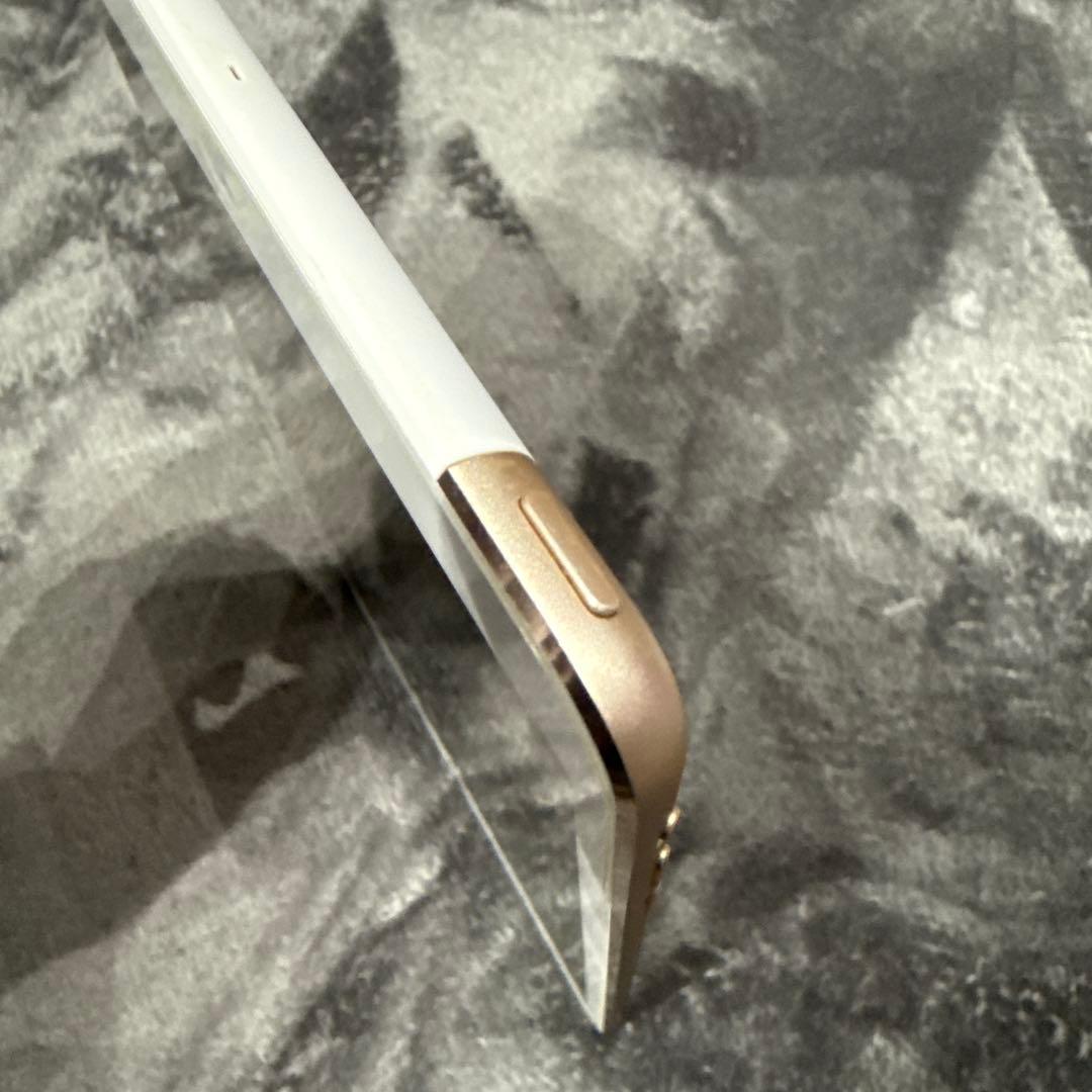 iPad mini ［美品、ヘコミ無し、大きなキズ無し】