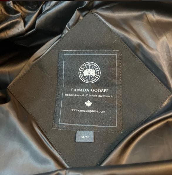 【未使用】カナダグース マクミランパーカー ブラックレーベル ダウン M
