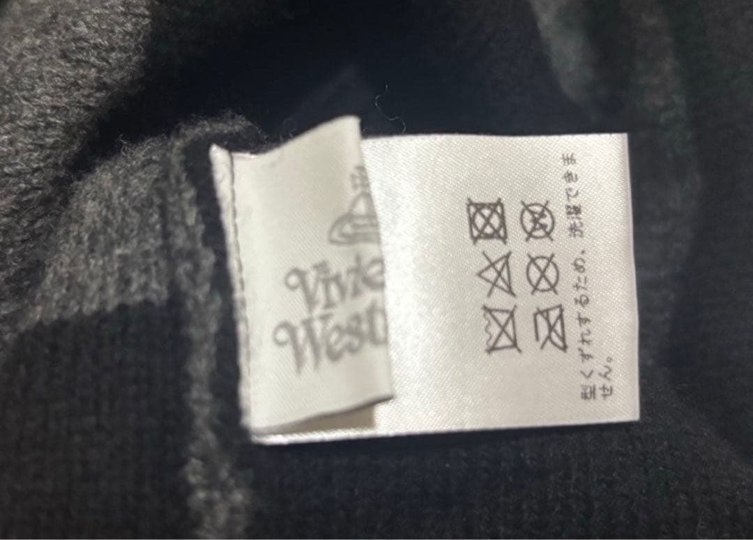 ヴィヴィアンウエストウッド 耳当て付きニット帽