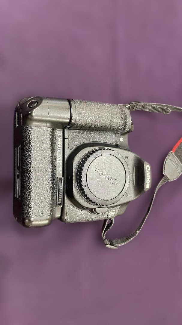 Canon EOS 50D 本体 バッテリーグリップ付（レンズなし）