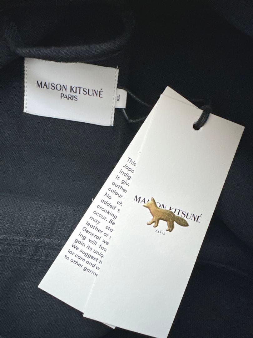 【新品】MAISON KITSUNE メゾンキツネ　ブラック デニム Gジャン
