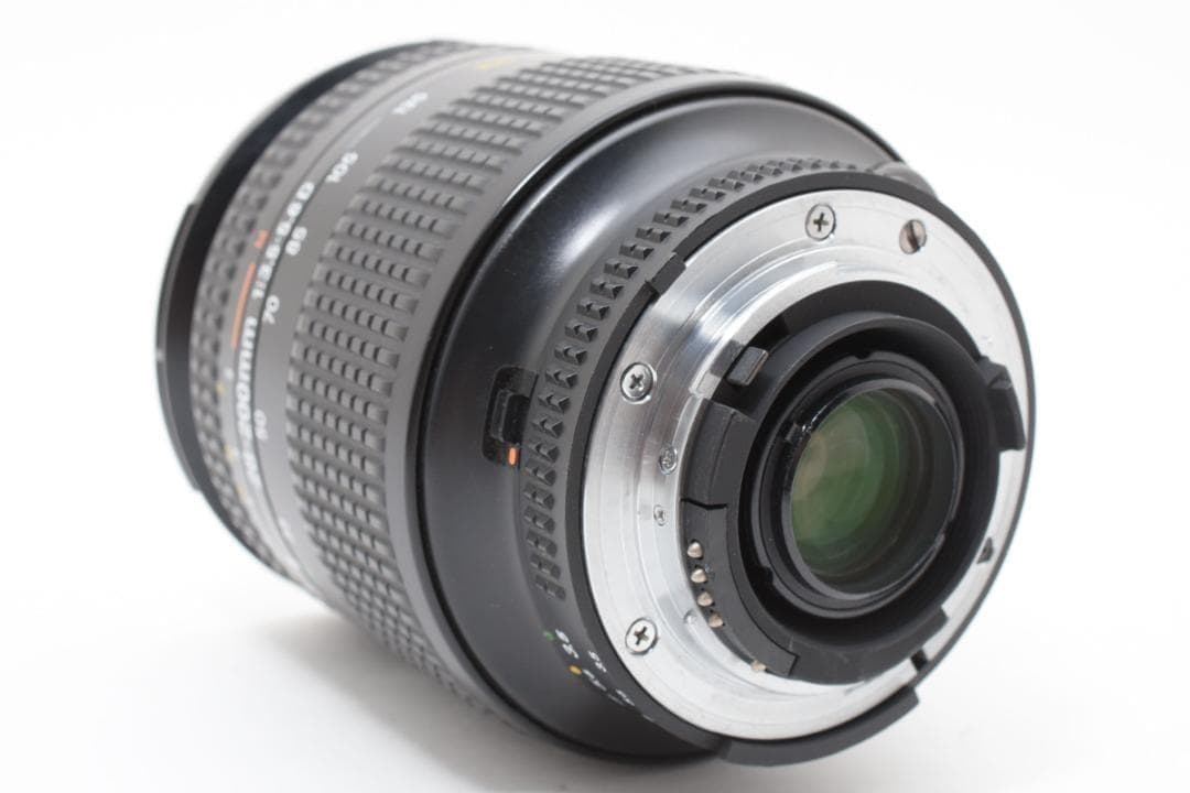 超美品 ニコン AF NIKKOR 28-200mm 3.5-5.6D M882