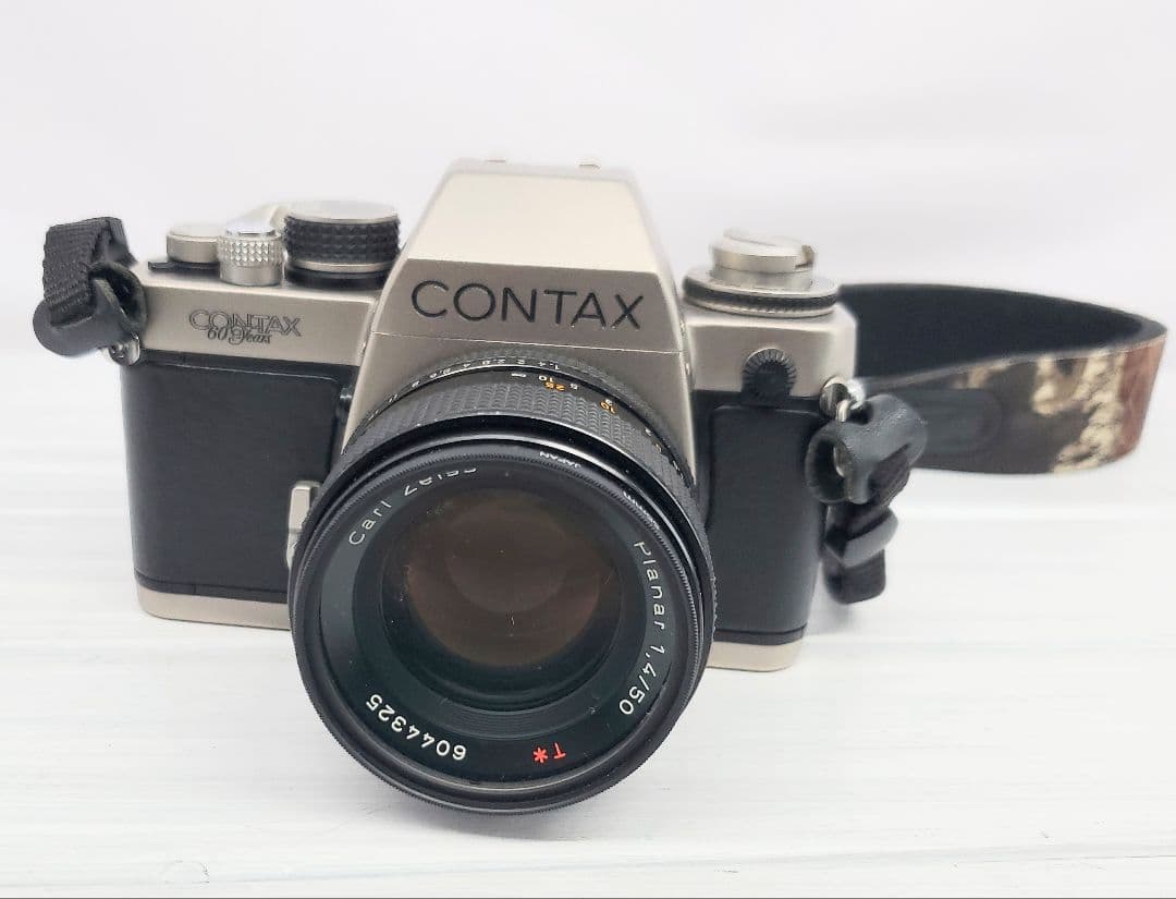 動作品　コンタックス S2 60周年記念 ＋ Planar 一眼レフカメラ
