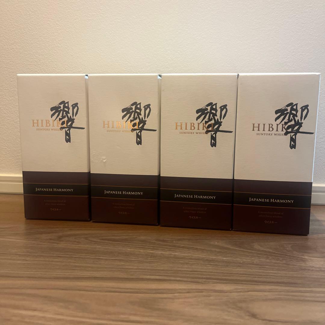 響　Hibiki ウイスキー 4本セット 箱入り　未開栓
