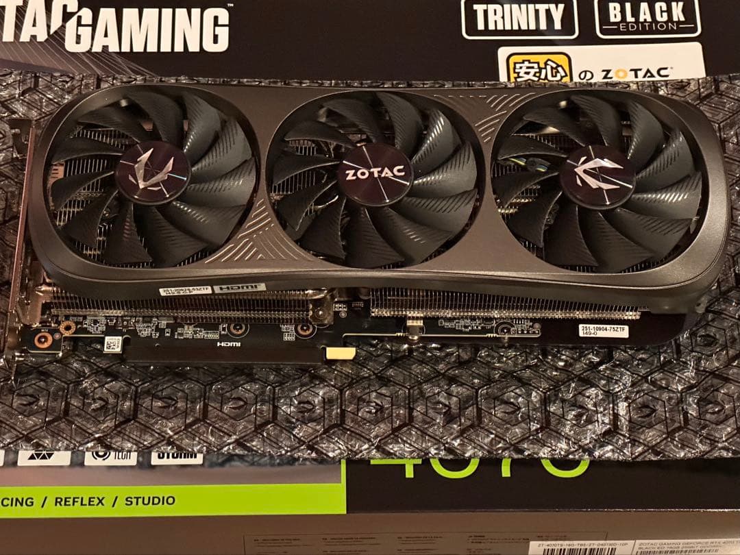 グラフィックボード・グラボ・ビデオカード ZOTAC GAMING GeForce RTX 4070 Ti Su