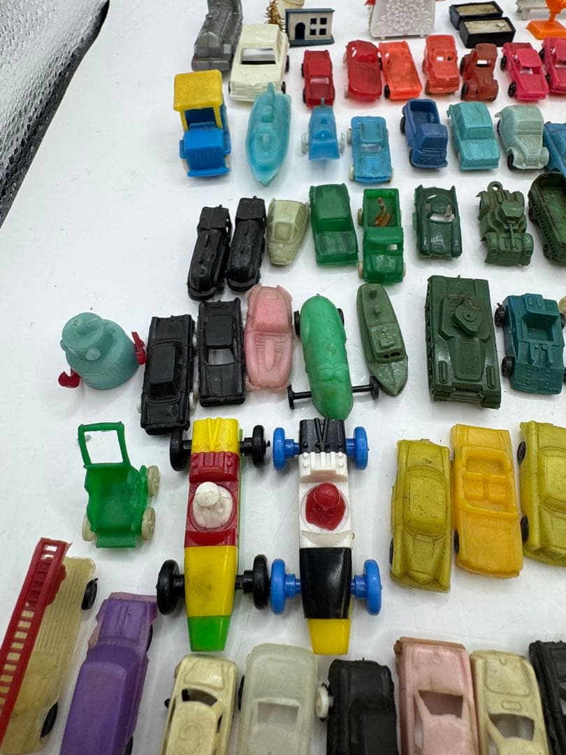 グリコ おまけ レトロ 昭和 フジヤ 木製 130点ほど 機関車　ロボット